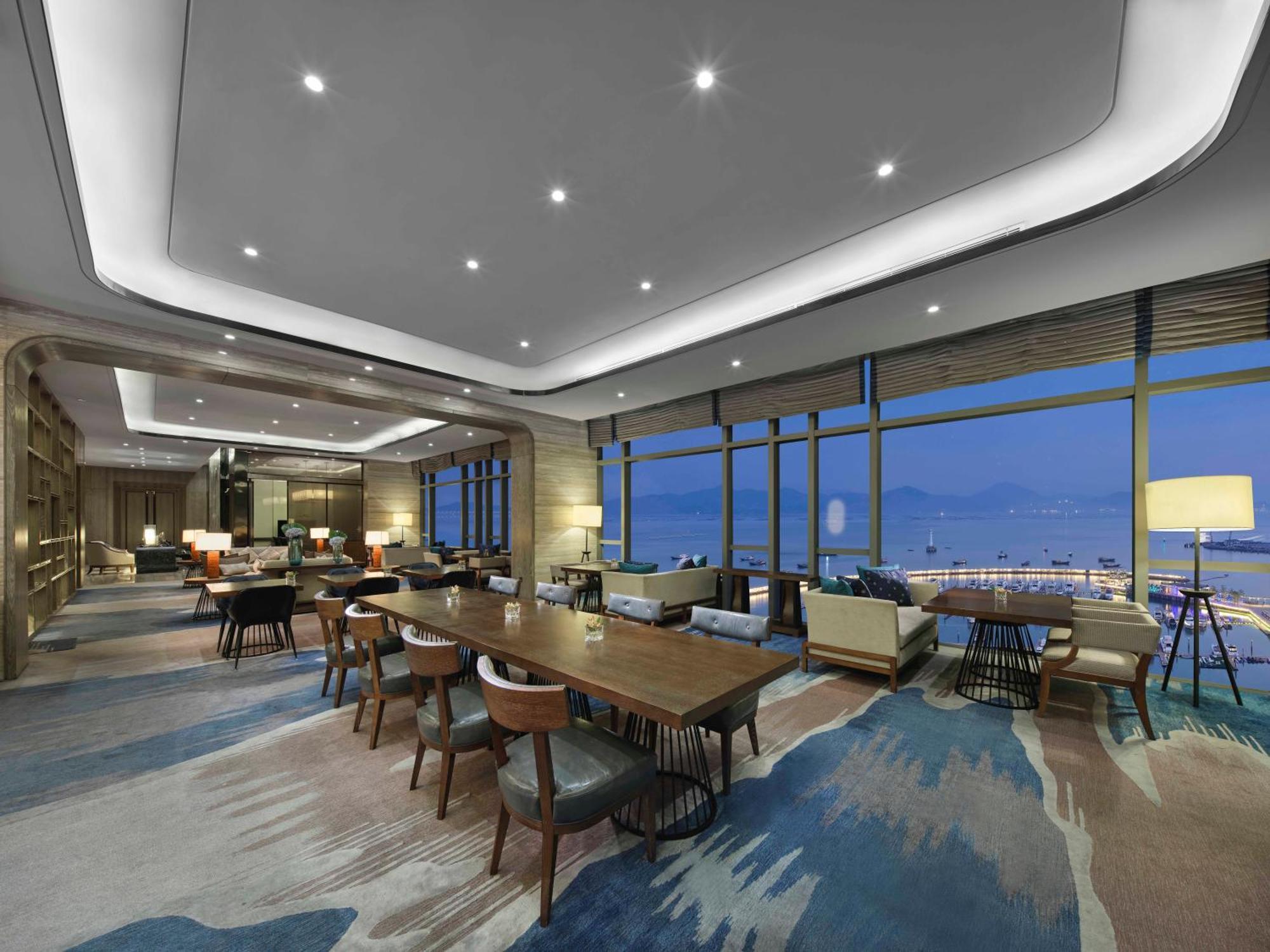 Hilton Shenzhen Shekou Nanhai Экстерьер фото