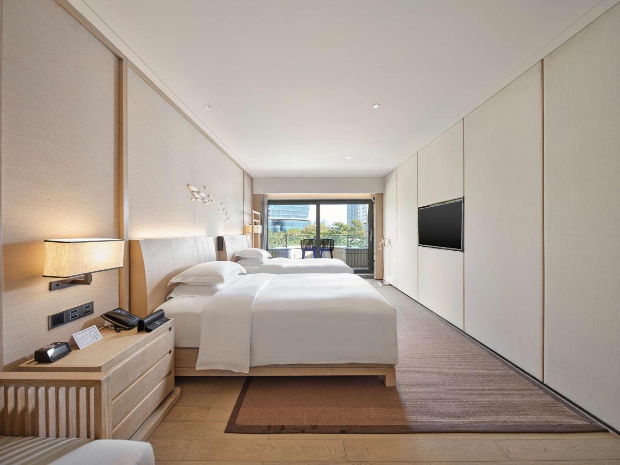 Hilton Shenzhen Shekou Nanhai Экстерьер фото