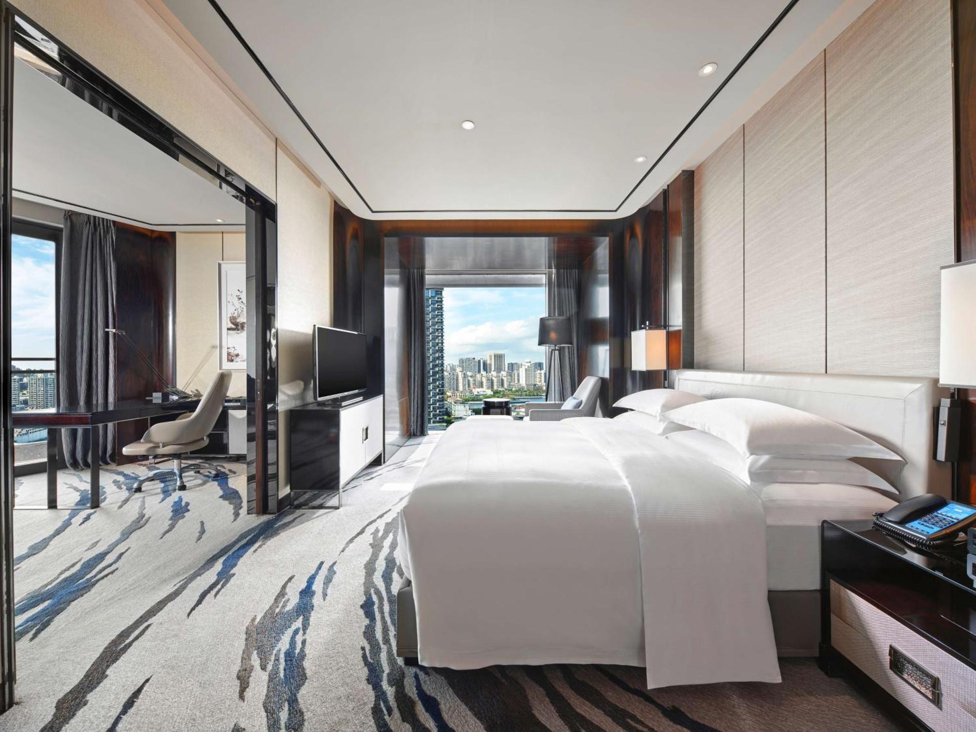 Hilton Shenzhen Shekou Nanhai Экстерьер фото