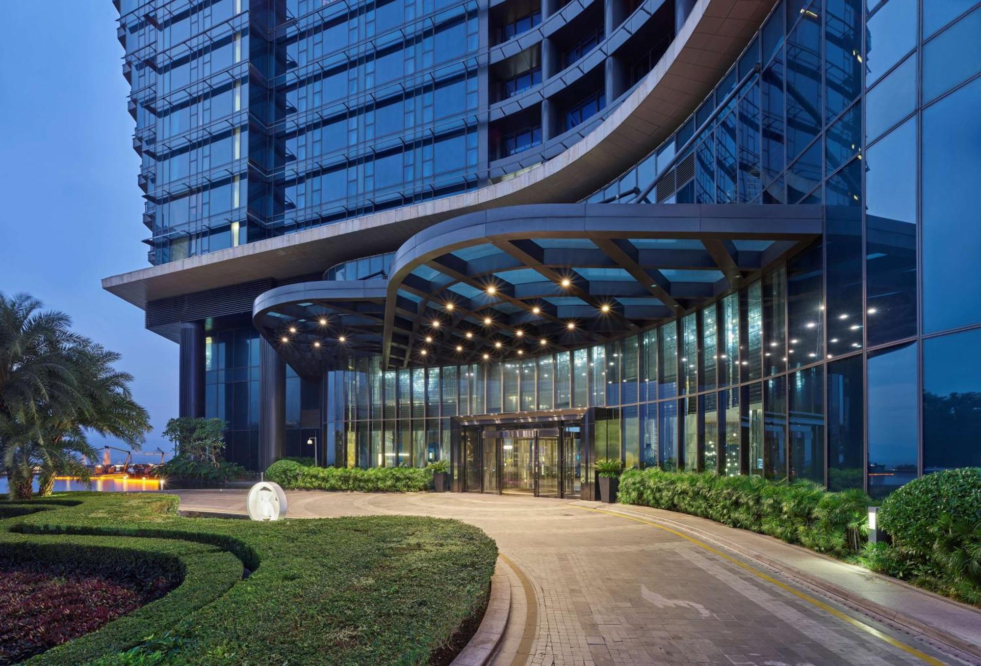 Hilton Shenzhen Shekou Nanhai Экстерьер фото